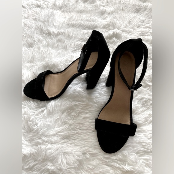 🖤charlotte russe black heels🖤 - Picture 3 of 4